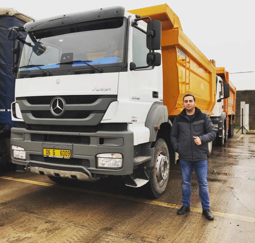 Ukrayna Kiev şehrine Mercedes-Benz 33.40 ve MAN 41.400 Kamyonların satışı