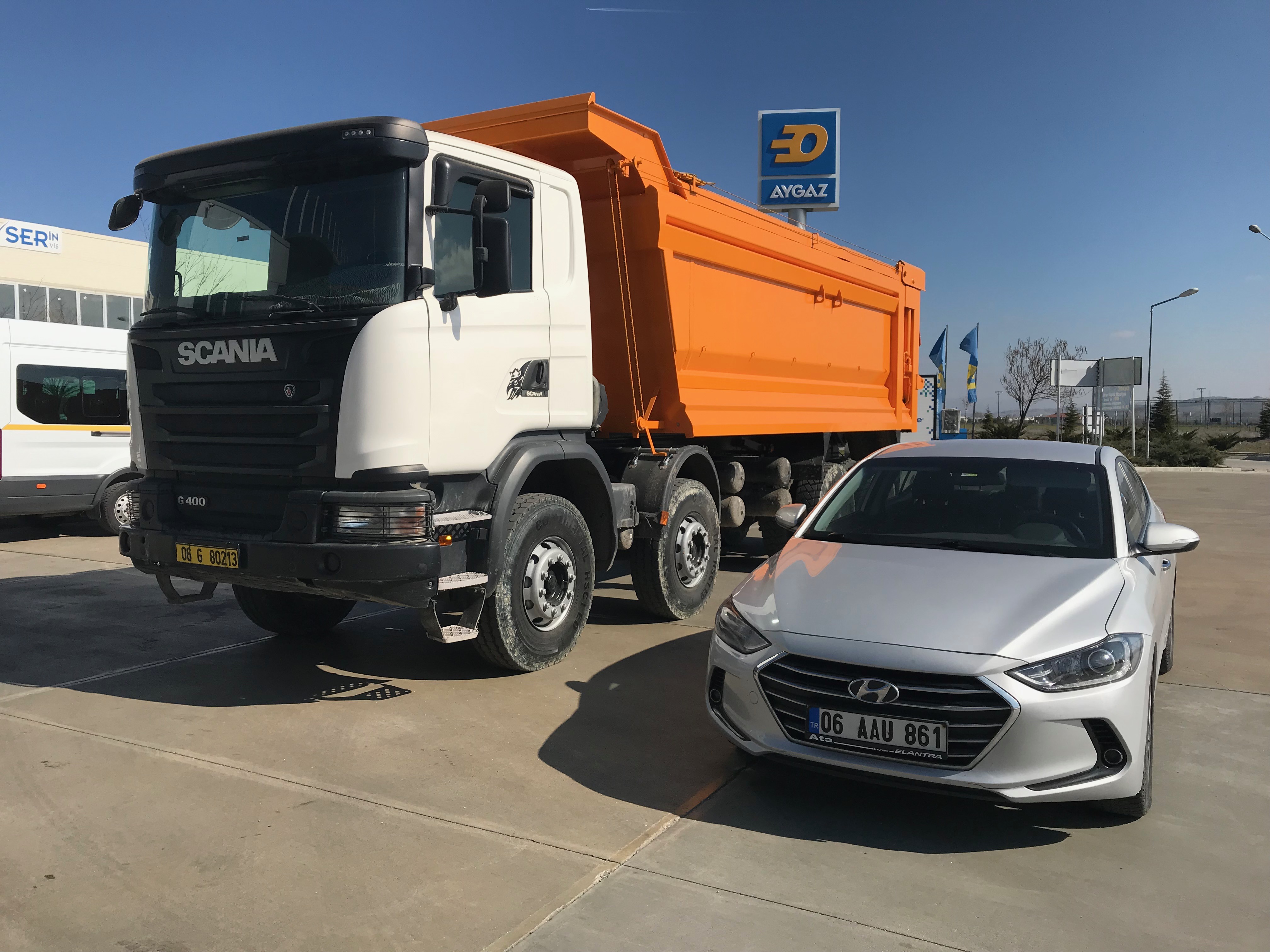 Ukrayna Kiev şehrine SCANİA G400 Kamyon satışı