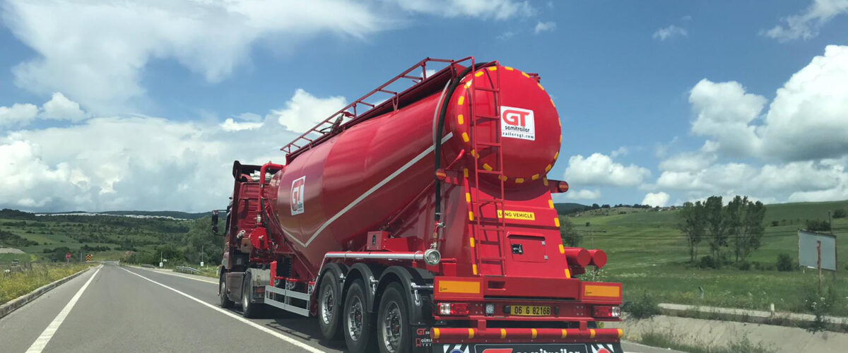 EXPORT OF THE NEW “GÜRLEŞENYIL TREYLER” BRAND 40 m3 VACUUM CEMENT/DRY BULK-SEMI TRAILER TO UKRAINE