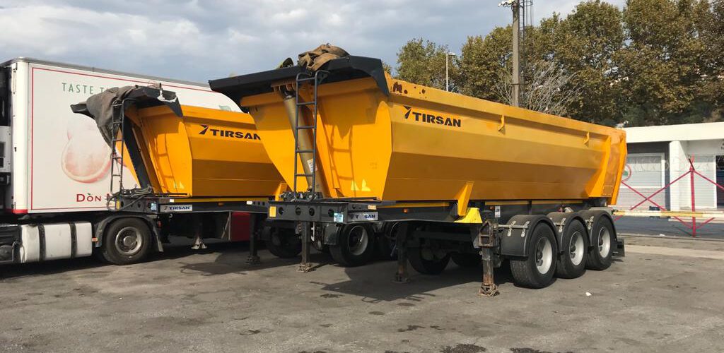 Export of 2 Tipper Semi- Trailers of the “TIRSAN” Brand